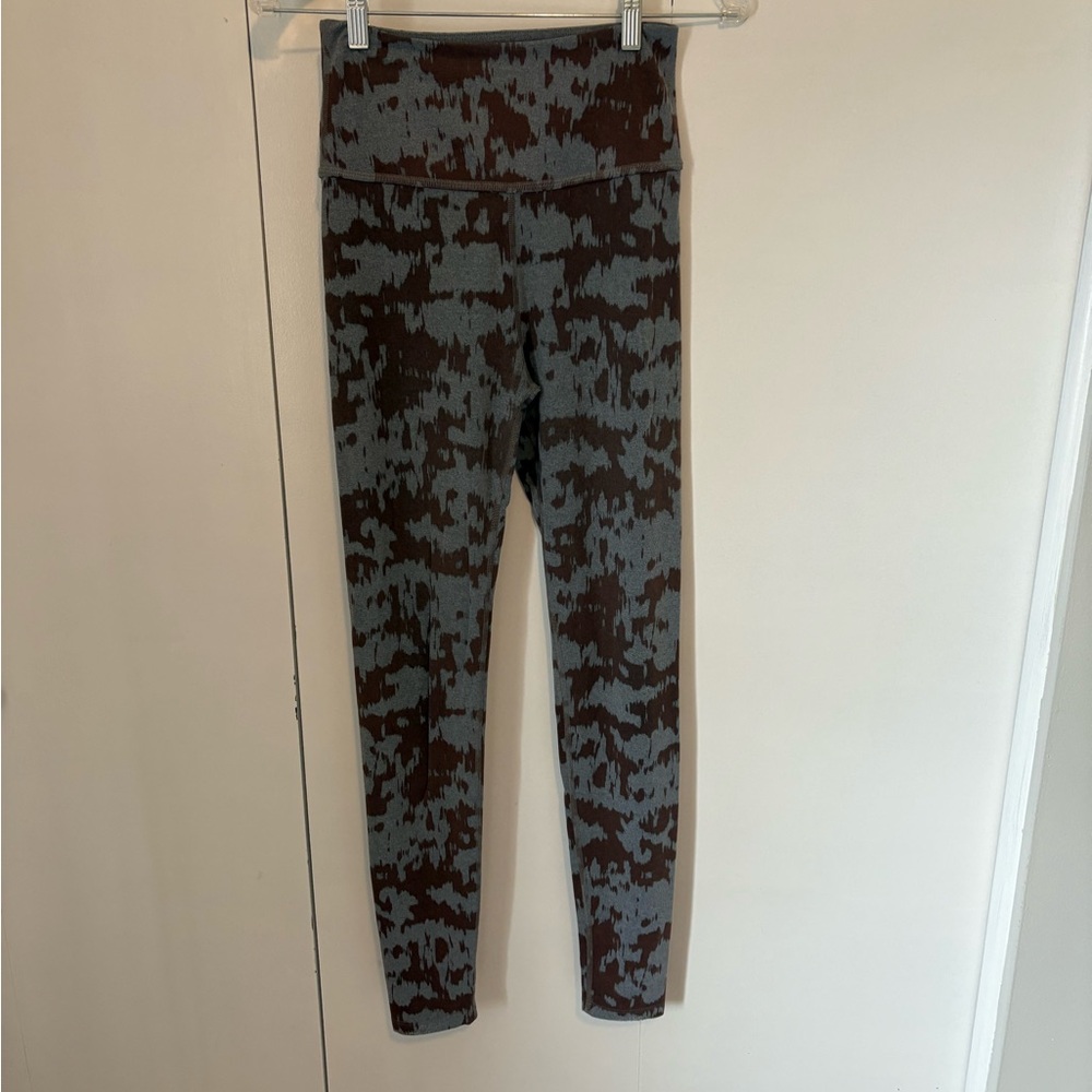 Beyond yoga leggings